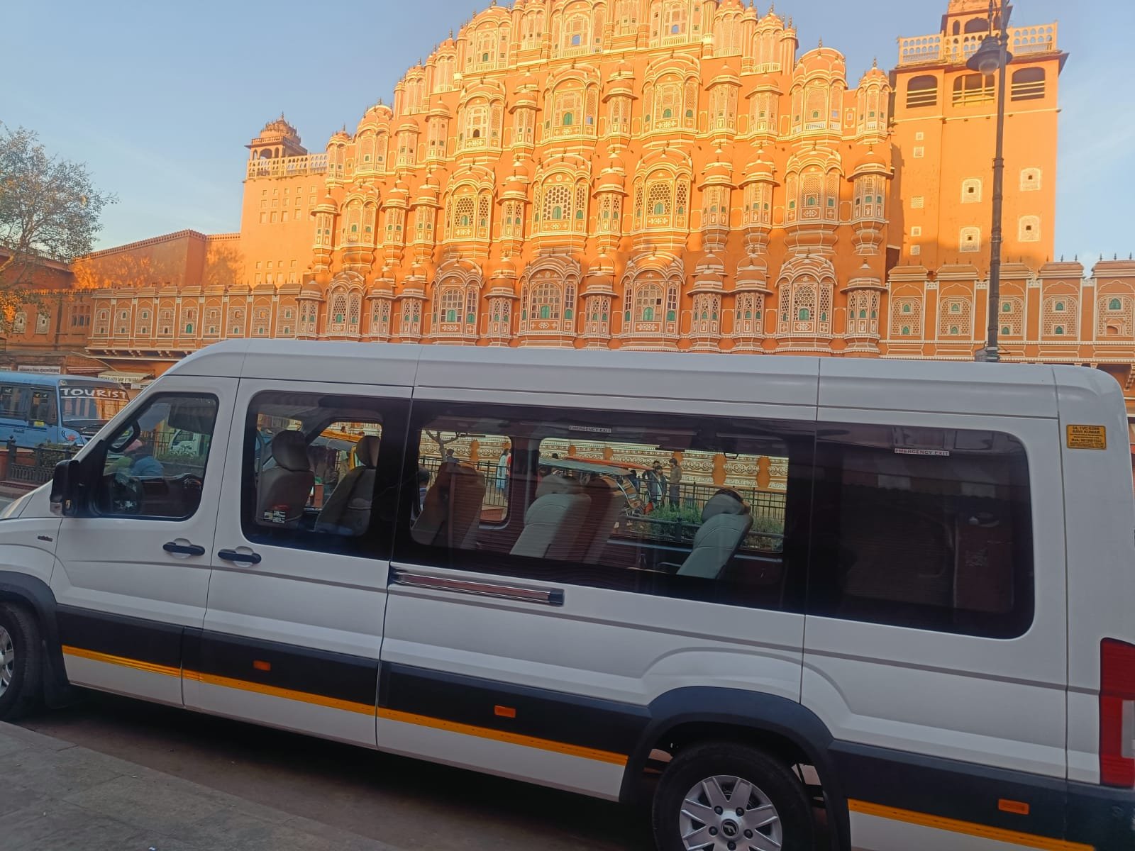 KM Tours And Travels gallery photo 12